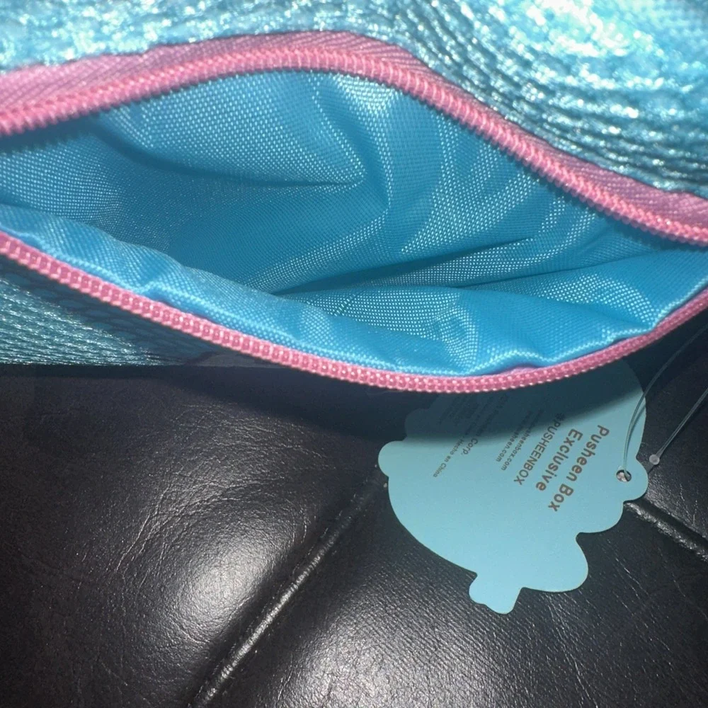 Pusheen The Cat Fanny‎ Pack Pusheen Box Spring 2019 Exclusive Pink Blue Travel